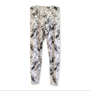 Balance Collection Eclipse Capri Leggings